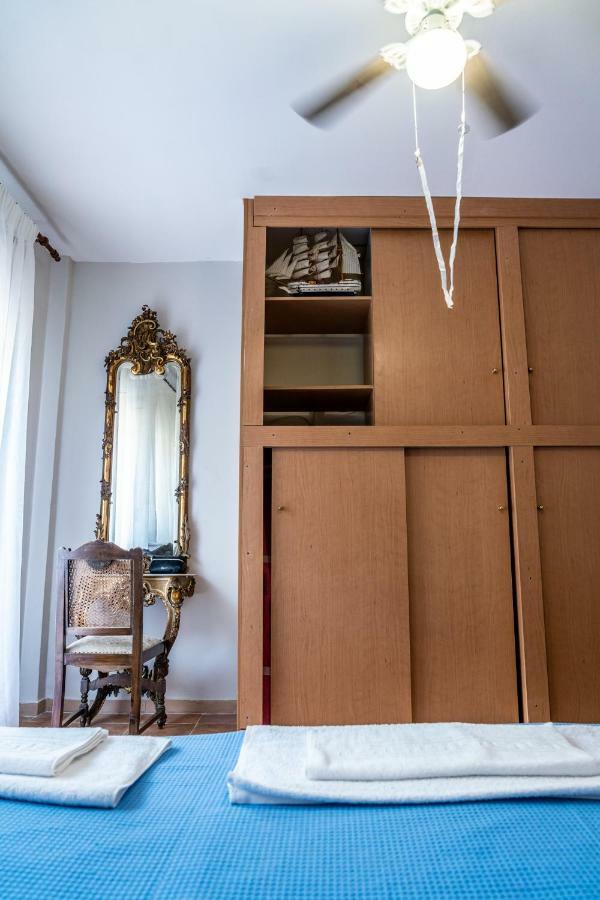 Next To The Sea - Apartment Αγία Τριάδα Εξωτερικό φωτογραφία