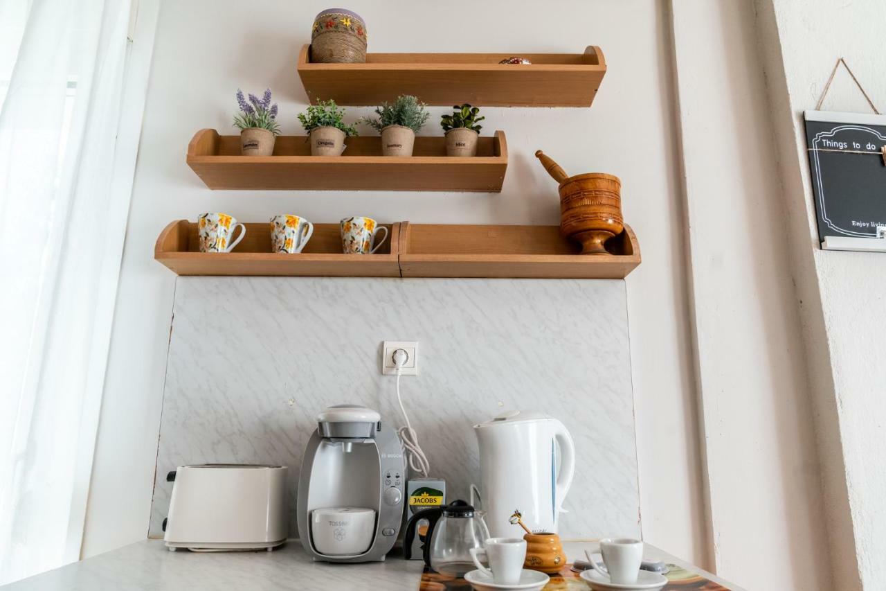 Next To The Sea - Apartment Αγία Τριάδα Εξωτερικό φωτογραφία